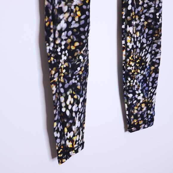 LULULEMON Speed Up Tight Full-On Luxtreme Metropolis Glow Multi Active Women's 4 - Picture 4 of 10